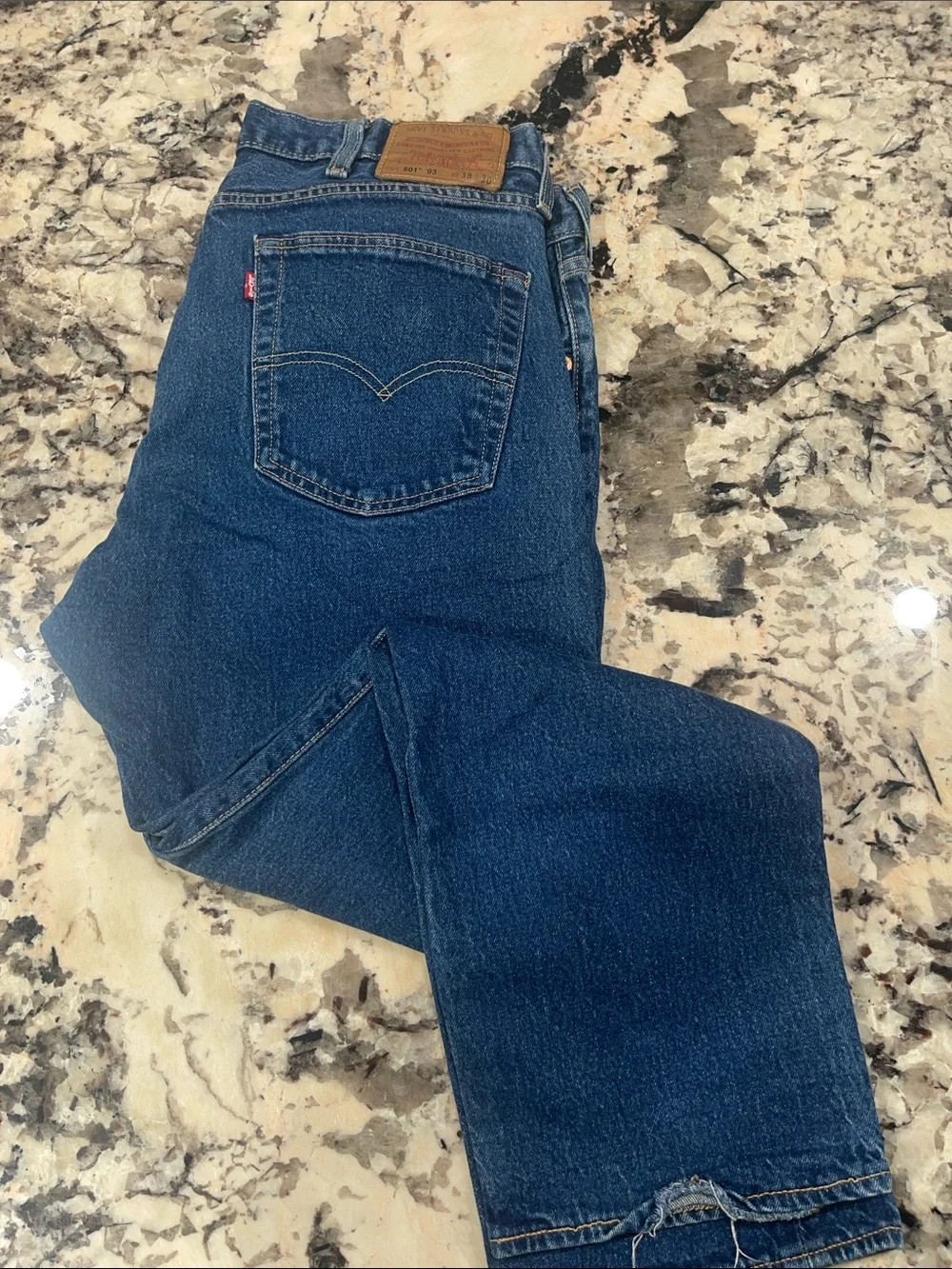Levi's Men's Straight Indigo Blue Denim Jeans 38/30